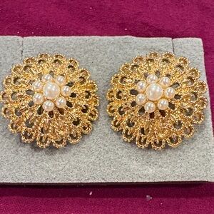 Avon Gold and Pearl Floral Earrings
